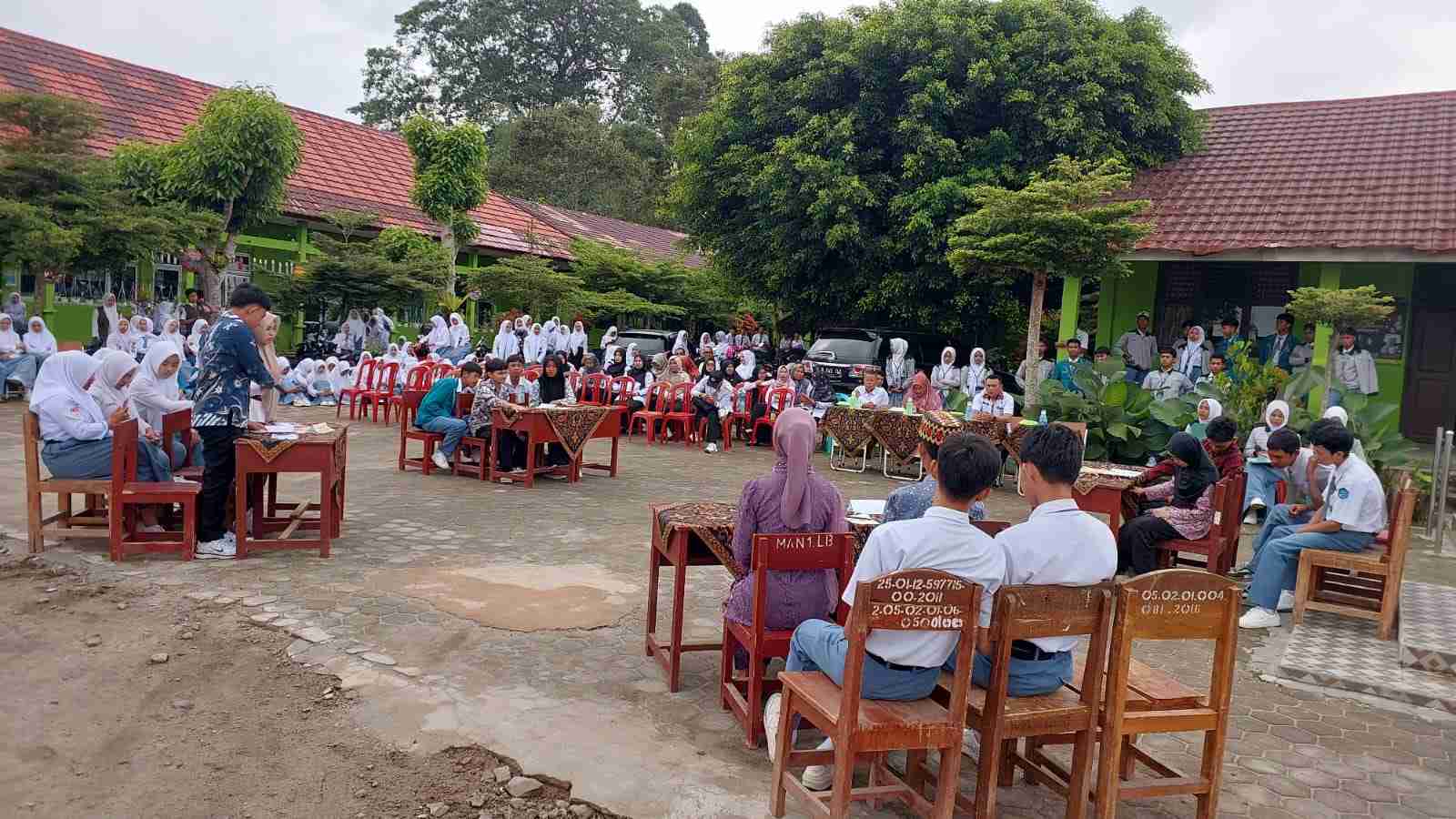 Pesta Demokrasi OSIM: MAN 1 Lampung Barat Cetak Generasi Pemimpin Muda