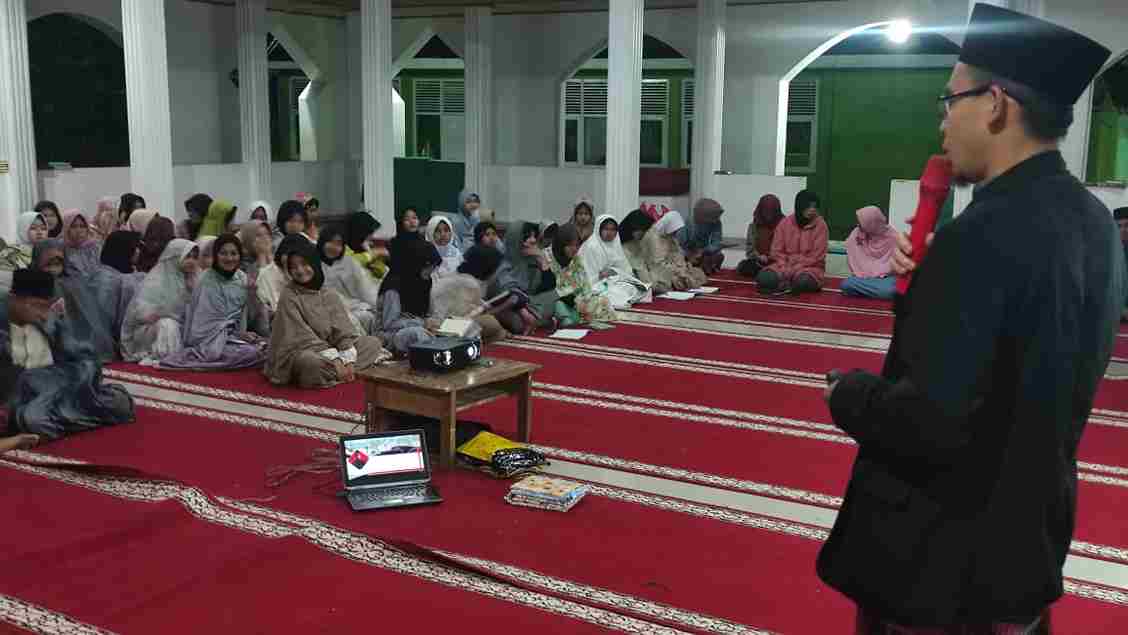 Generasi Cerdas dan Berakhlak: Kegiatan Mabit Fil Madrasah MTsN 1 Lampung Barat Tingkatkan Wawasan dan Keimanan