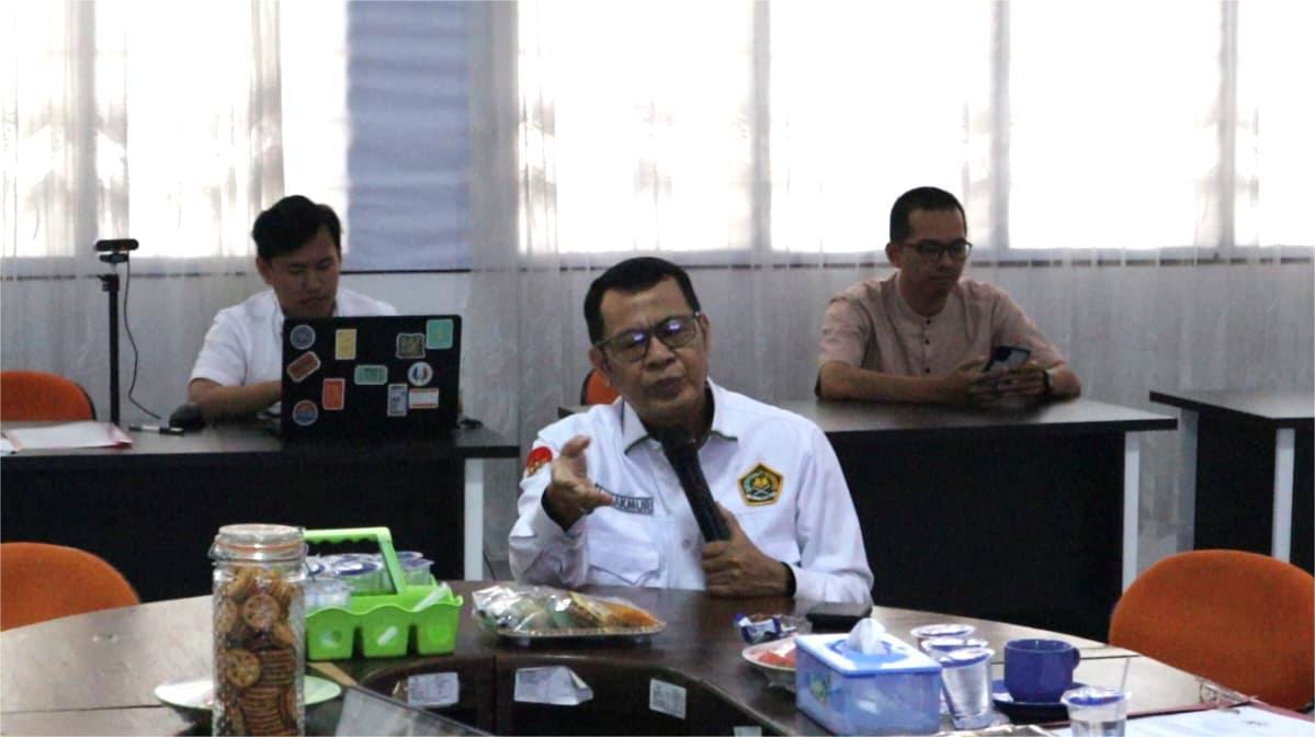 Kepala Kemenag Kota Bandar Lampung, Makmur, Tekankan Dukungan Kemenag terhadap Kesiapan Satuan Pendidikan pada Akreditasi  2025 BAN-PDM Provinsi Lampung