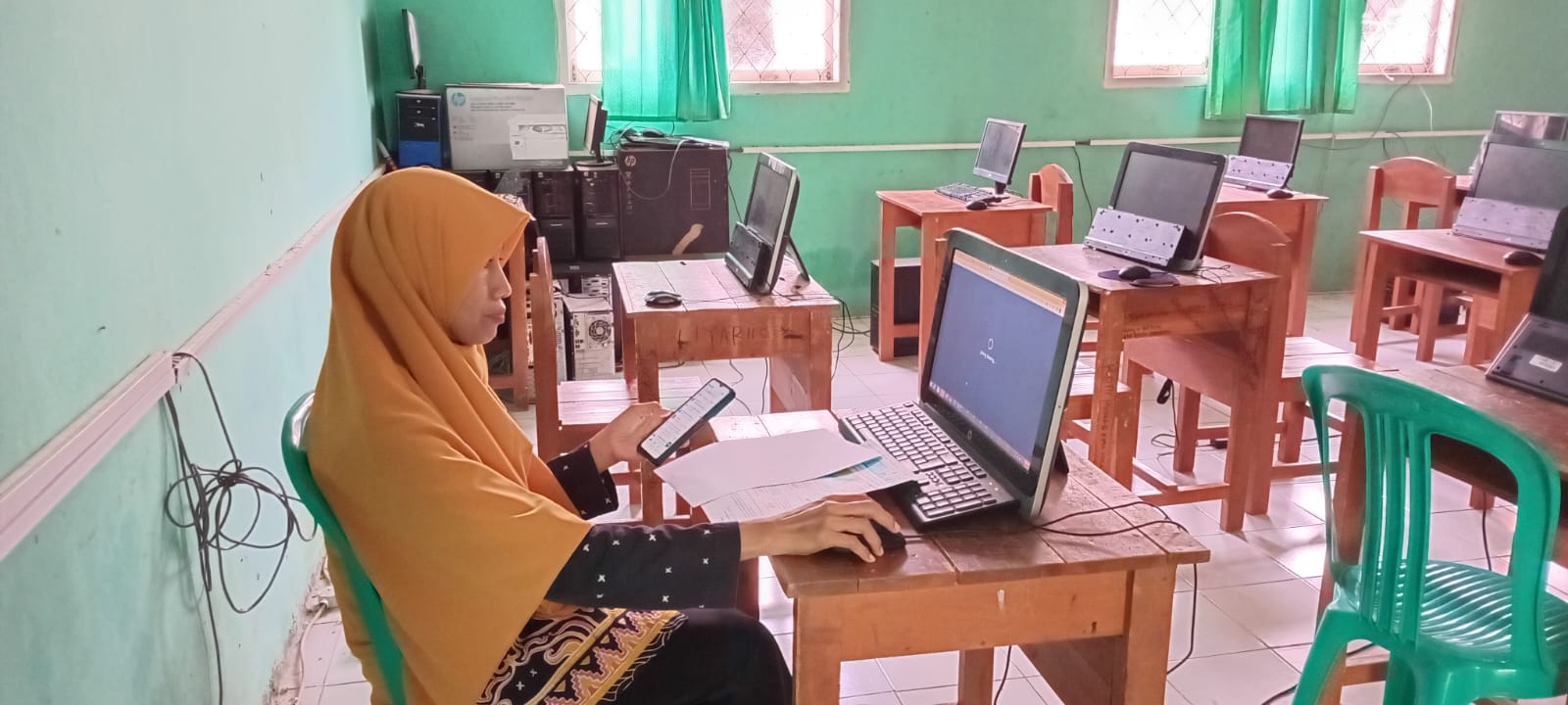Wakil Kepala bidang Kurikulum MAN 1 Way Kanan Ikuti Webinar Nasional untuk Perkuat Kompetensi Guru Digita