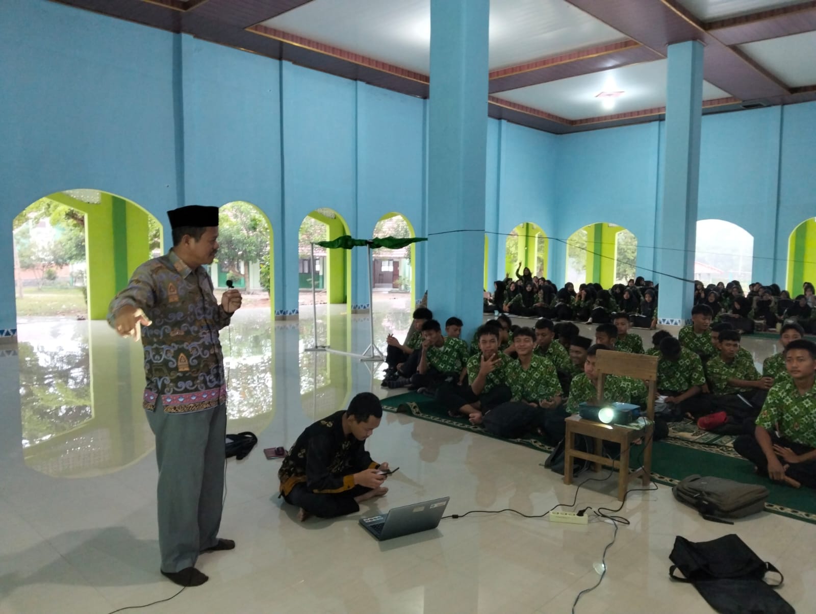 MAN 2 Lampung Utara Gelar Kegiatan "Healthy Lifestyle: Pious Soul", Wujudkan Generasi Sehat Jasmani dan Rohani melalui Pendekatan Kolaboratif