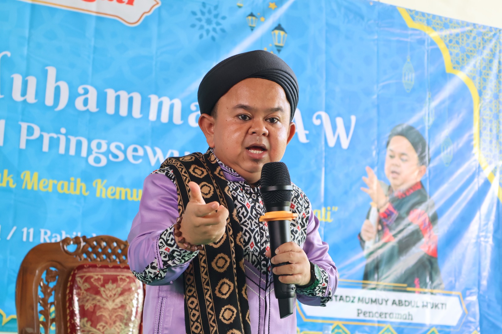 MTsN 1 Pringsewu Gelar Maulid Nabi, Hadirkan Ustadz Mumuy