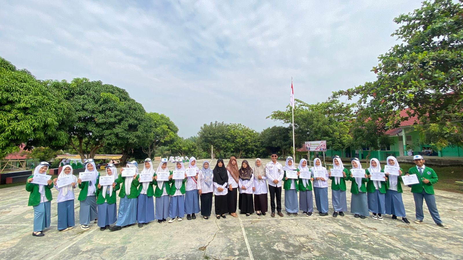 Seleksi OMI Jadi Momentum Prestasi, MAN 1 Way Kanan Beri Apresiasi kepada Siswa Terbaik