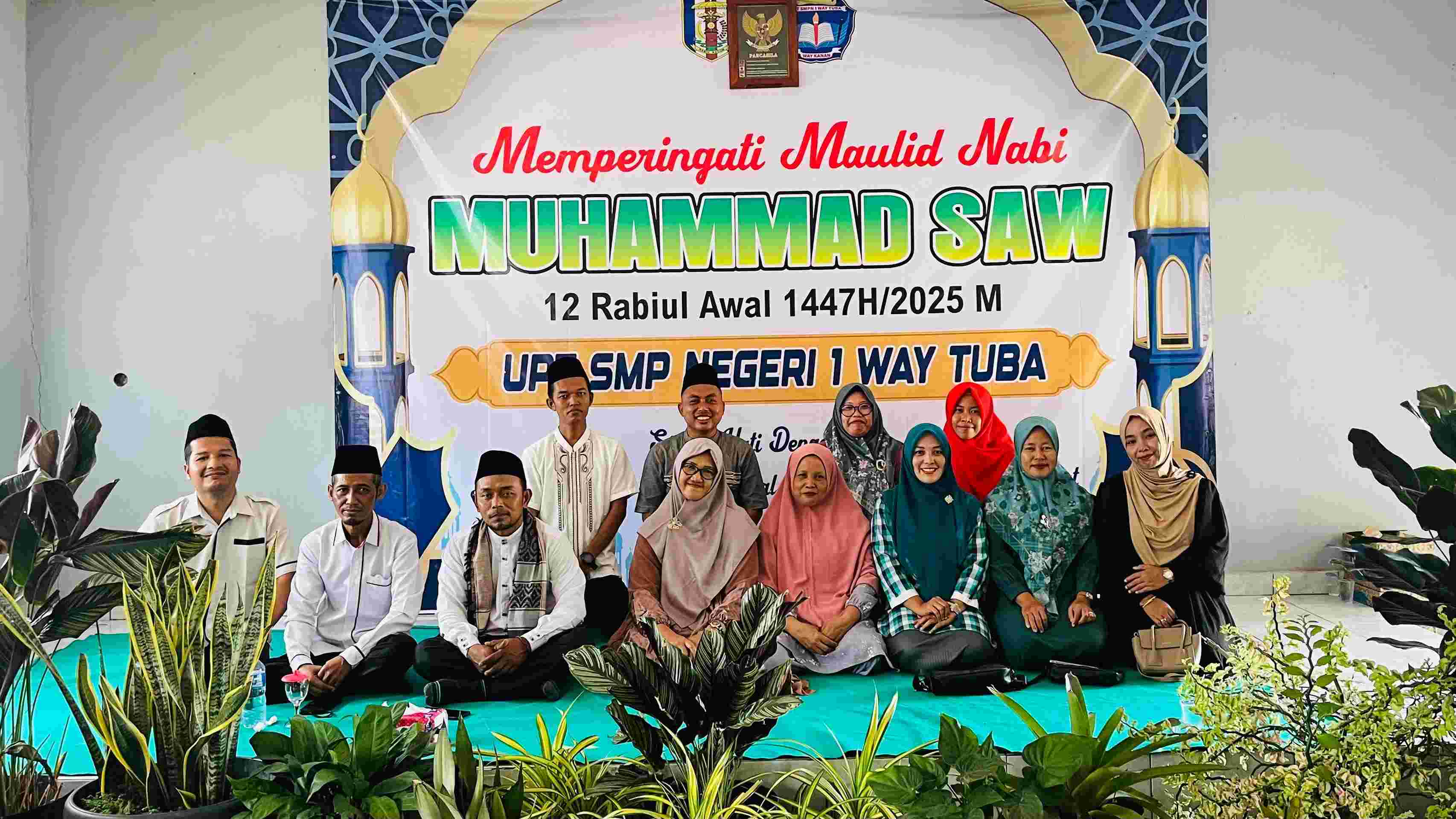 Penyuluh Agama KUA Way Tuba Motivasi Siswa SMPN 1 Way Tuba dalam Peringatan Maulid Nabi