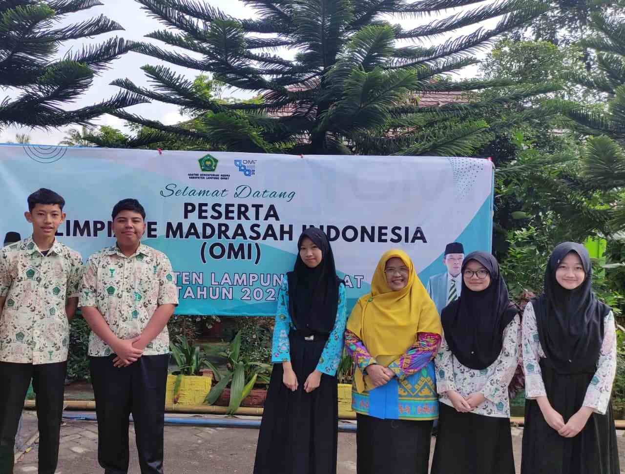 Langkah Kecil Menuju Impian Besar: 9 Siswa MTsN 1 Lambar Berlaga di OMI Kabupaten