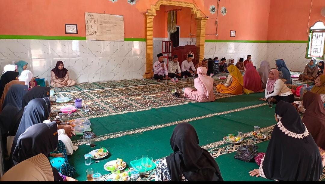 Penyuluh Agama Islam Sampaikan Tausiyah Maulid Nabi di Majelis Taklim Al Muhajirin