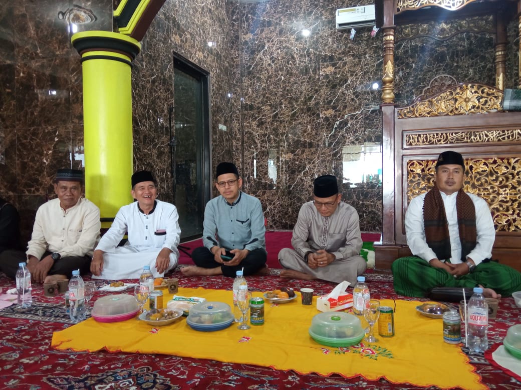 Kepala KUA Kasui dan Penyuluh Hadiri Peringatan Maulid Nabi di Masjid Al-Ikhlas Kampung Jaya Tinggi