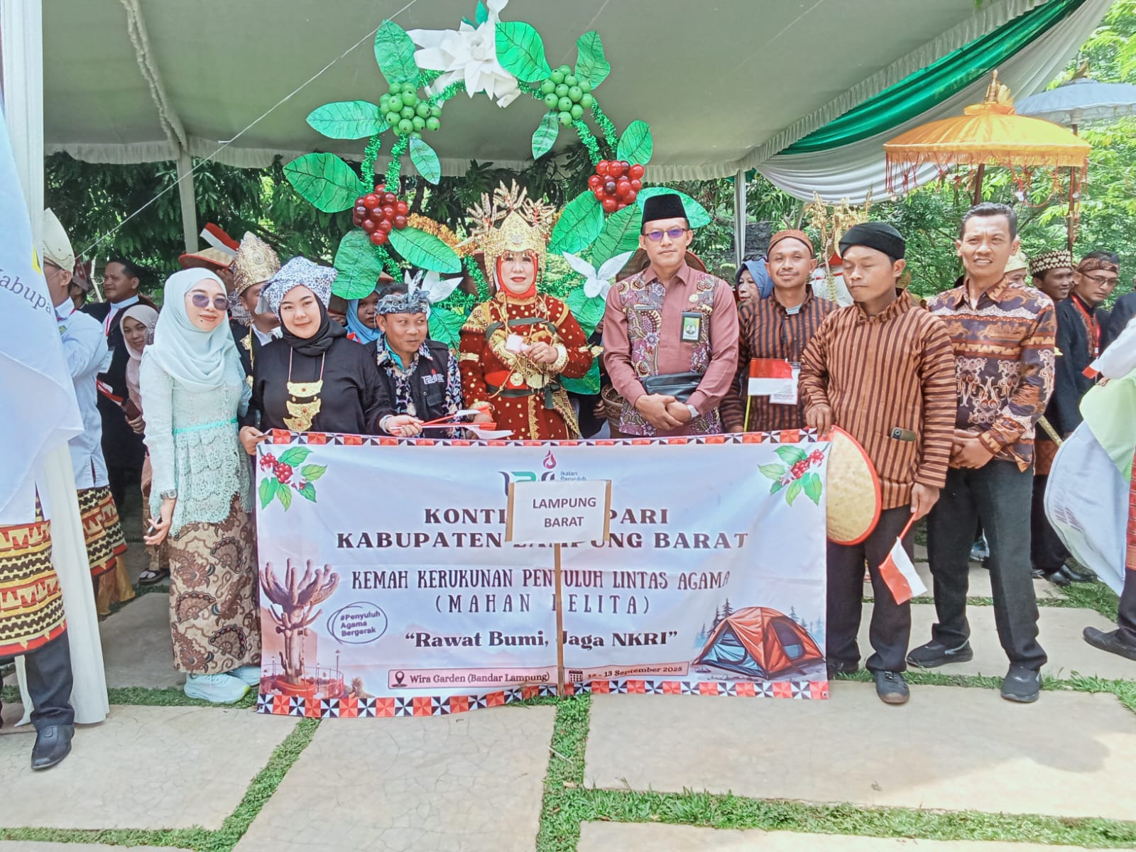 Kunjungi Lampung, Menteri Agama Pesan "Jaga Lukisan Tuhan yang Indah Ini"