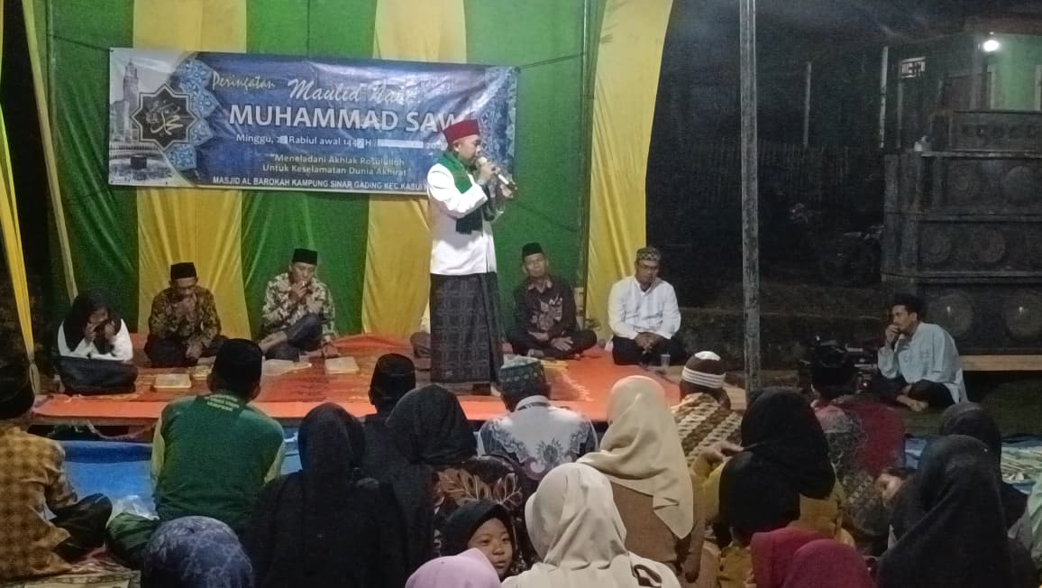Penyuluh Agama Islam KUA Kasui Tekankan Keteladanan Rasulullah SAW Dalam Kehidupan Sehari-hari