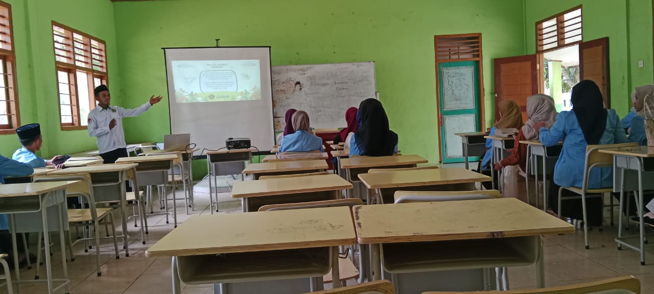 Pembekalan Digital: KUA Pakuan Ratu Gelar Sosialisasi Aplikasi SIMKAH di STIT Al-Hikmah Kampus 2