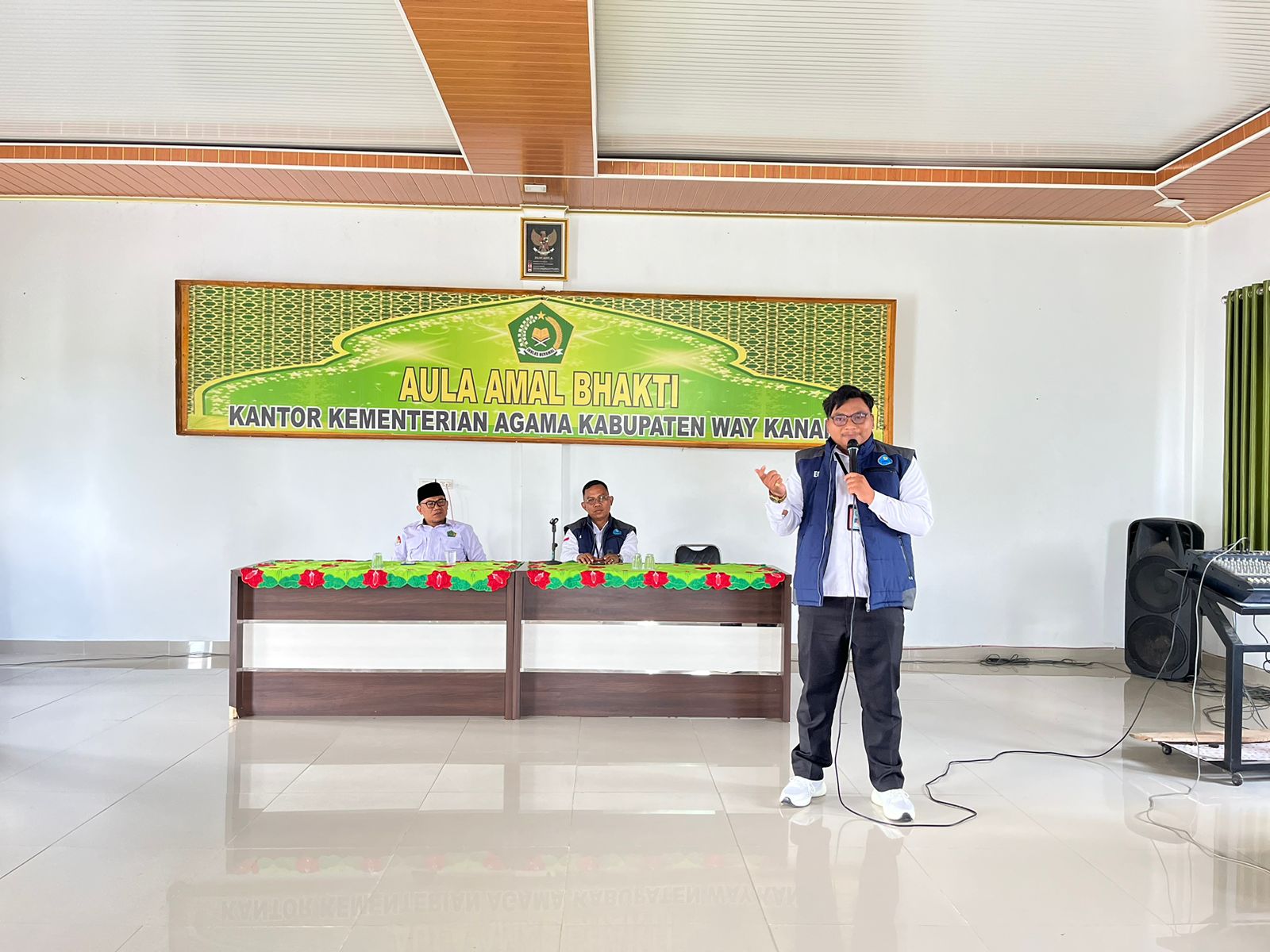 Kemenag Way Kanan Bersama BNN Way Kanan Lakukan Sosialisasi P4GN dan Tes Urine untuk Deteksi Dini Penyalahgunaan Narkoba