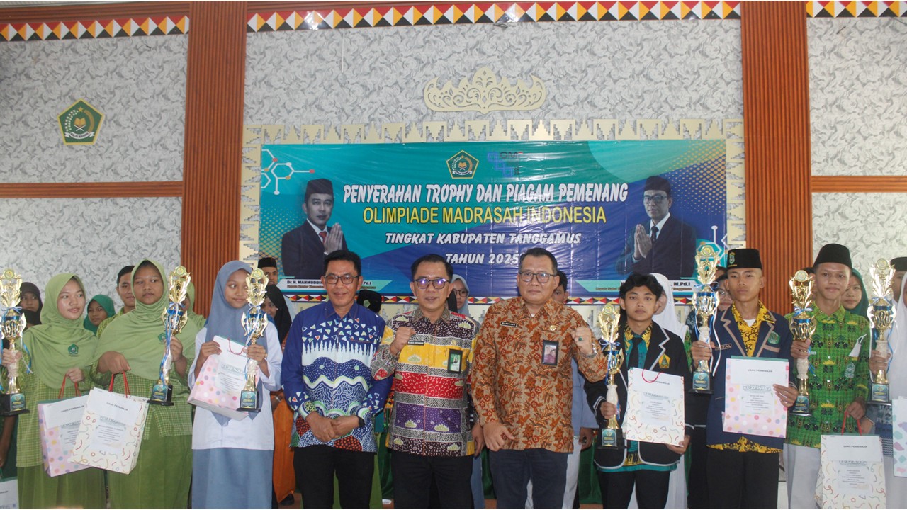 33 Siswa Madrasah Tanggamus Raih Trophy OMI 2025, Siap Harumkan Nama Daerah di Tingkat Provinsi