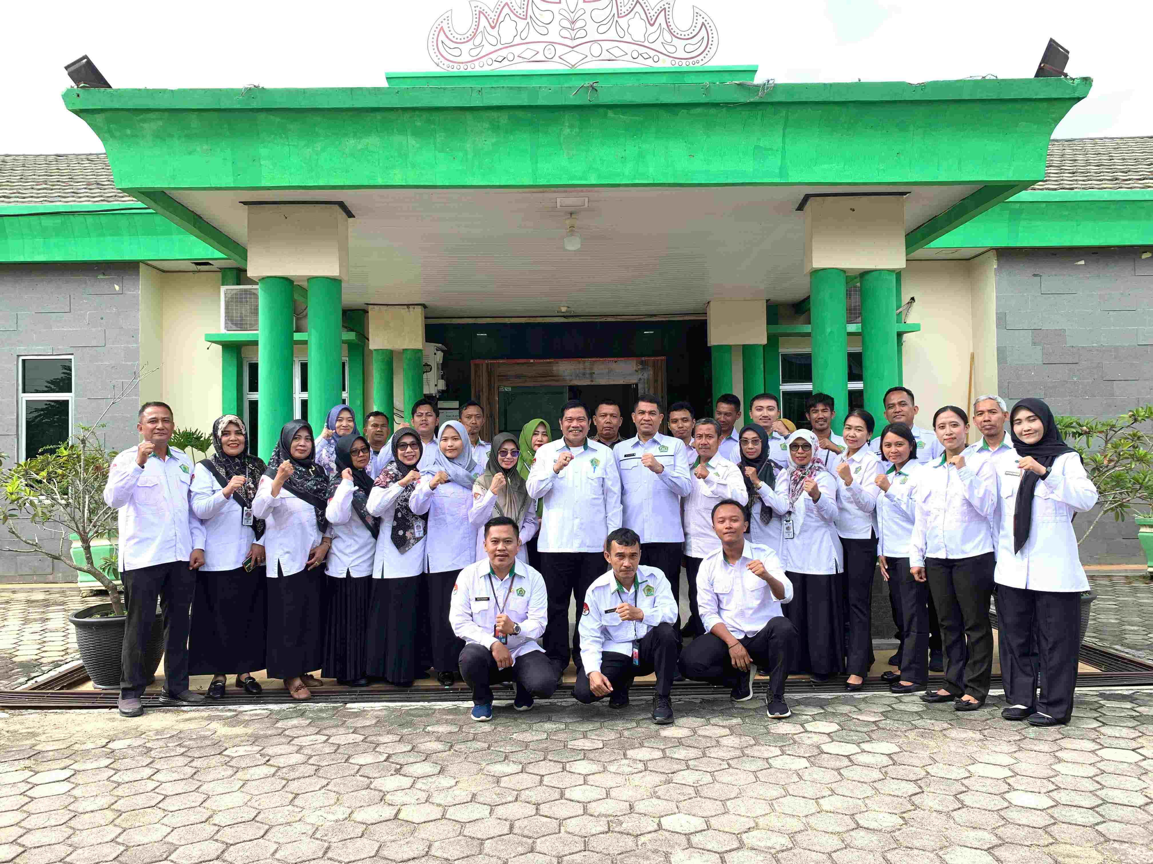 Kemenag Pringsewu Dorong ASN Tingkatkan Kinerja dengan Sistem Reward and Punishment
