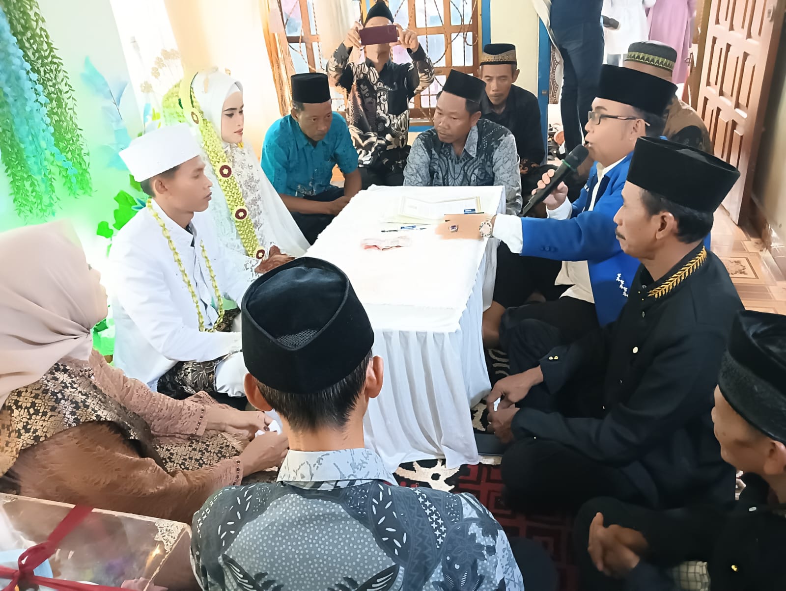 Kepala KUA Buay Bahuga Sampaikan Khutbah Nikah Bertema "Menjaga Kehormatan dalam Pernikahan"
