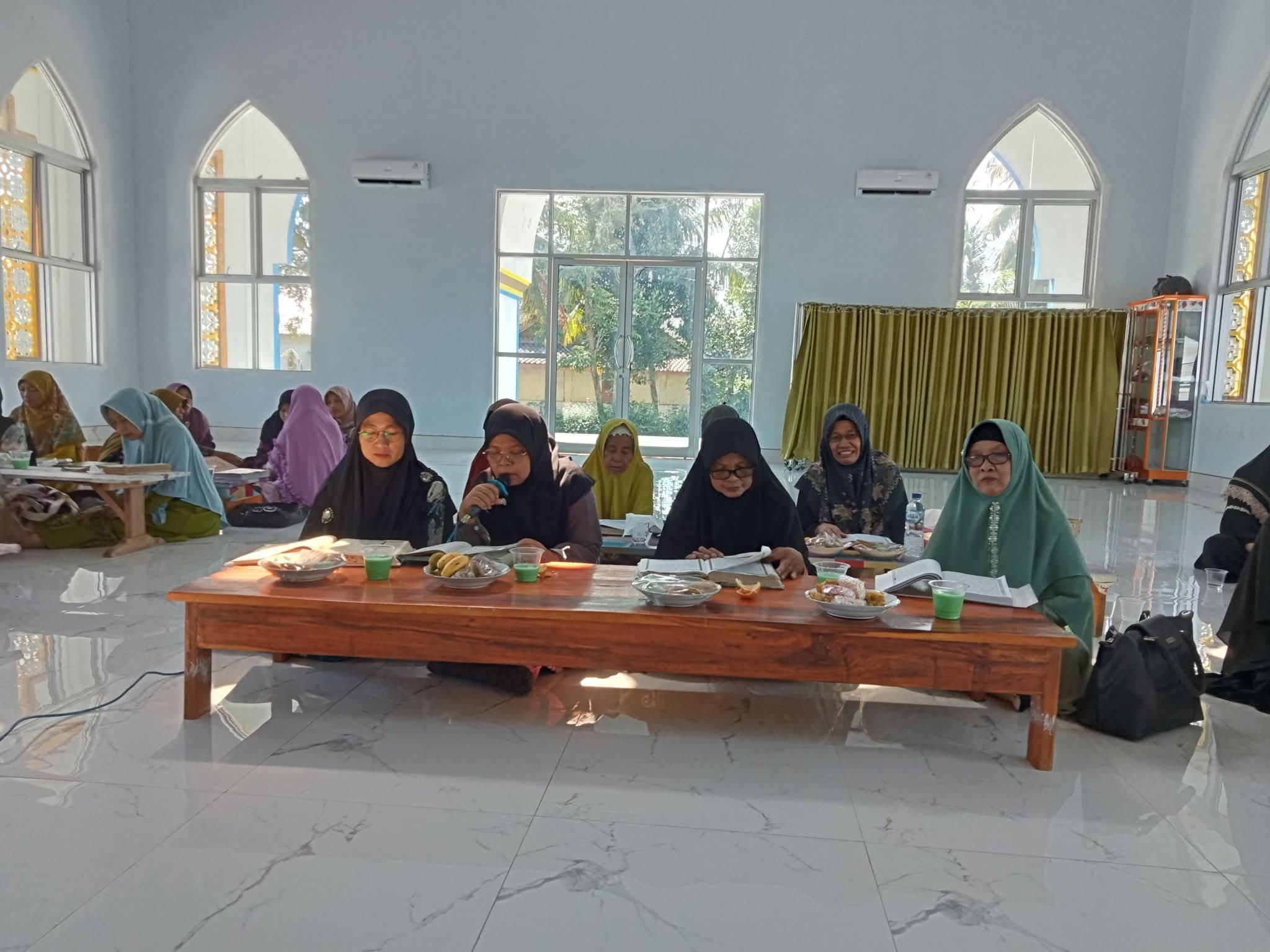 Majlis Taklim Sunan Kalijaga Gelar Khotmil Qur’an di Masjid An-Nur Kampung Sukabumi