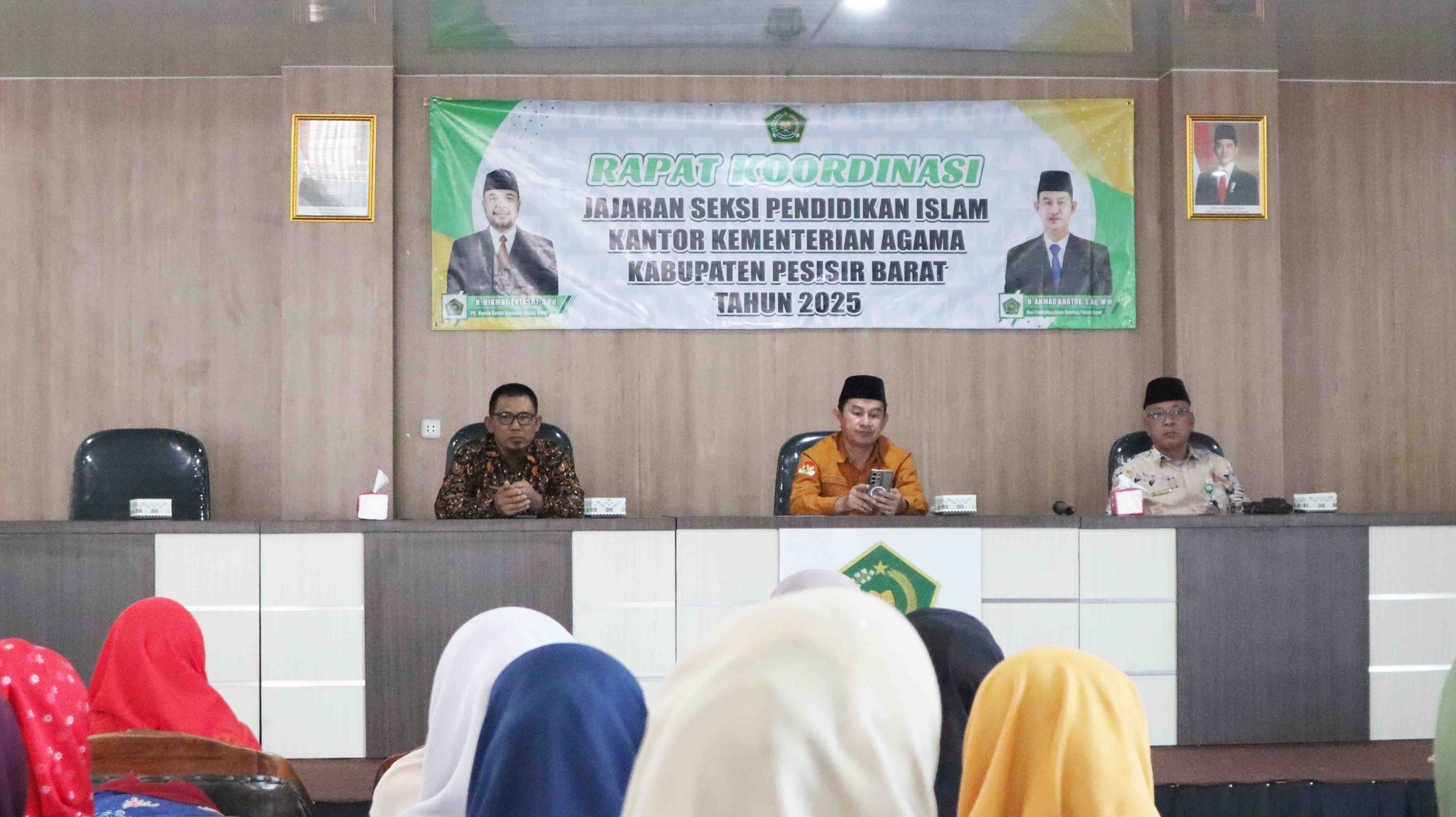 Rapat Koordinasi Pendidikan Islam di Pesisir Barat: Sinergi untuk Pembinaan Generasi dan Penguatan Tata Kelola Madrasah dan Pondok Pesantren