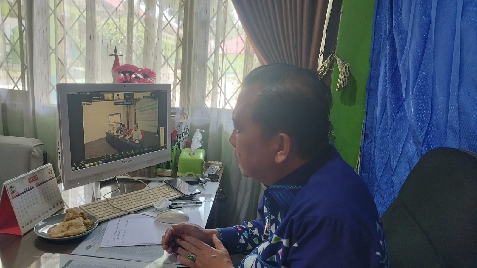 Kepala MTsN 2 Tanggamus Mengikuti Sosialisasi Petunjuk Teknis Komite via Zoom Meeting