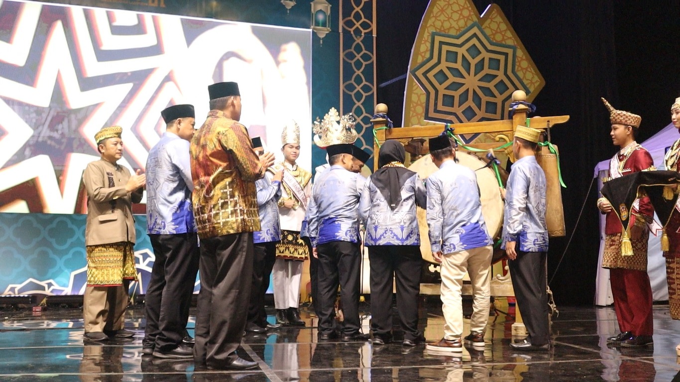 Wali Kota Eva Dwiana Buka MTQ ke-54 Kota Bandar Lampung: Wujudkan Generasi Qurani Gemilang