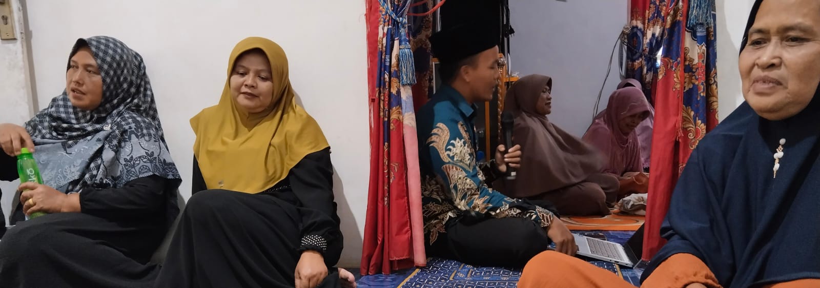 Penyuluh Agama Islam KUA Blambangan Umpu Sampaikan Penyuluhan Agama di Majelis Taklim Darussalam Umpu Kencana