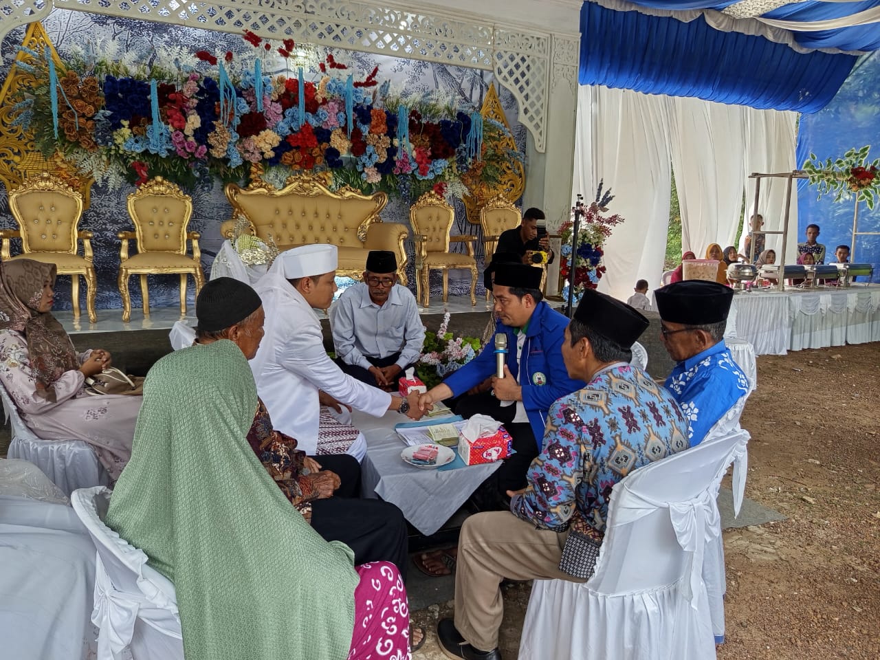 Dua Hati Disatukan, Kepala KUA Pakuan Ratu Amanahkan Diri Jadi Wali Hakim untuk Aryani dan Kurniawan