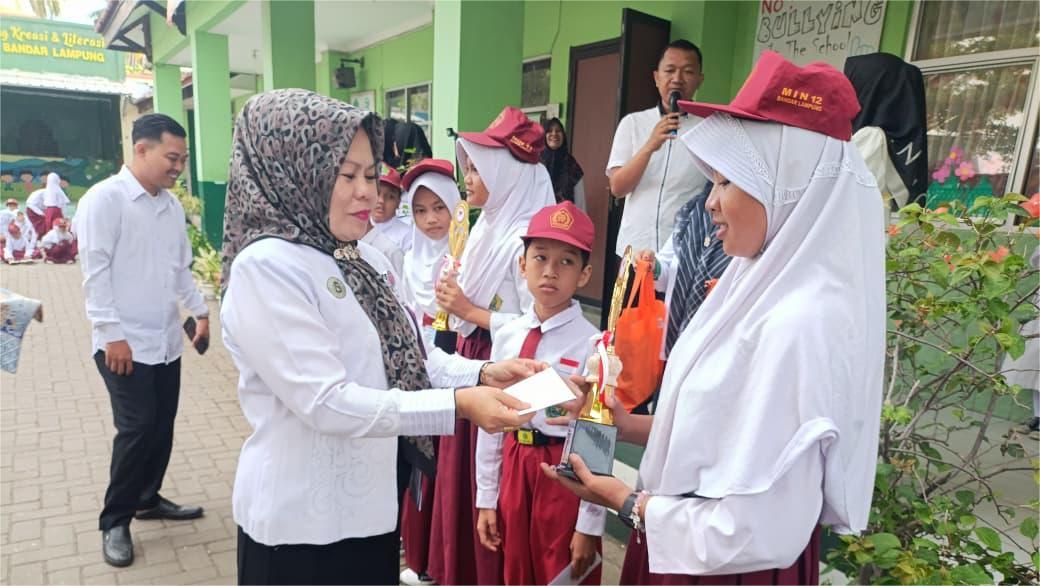 Siswa MIN 12 Bandar Lampung Raih Prestasi di Ajang Open House Ar Raudah 2025
