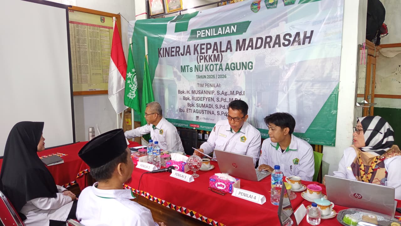 Kasi Penmad Kemenag Tanggamus Laksanakan Penilaian Kinerja Kepala Madrasah di MTs NU Kotaagung