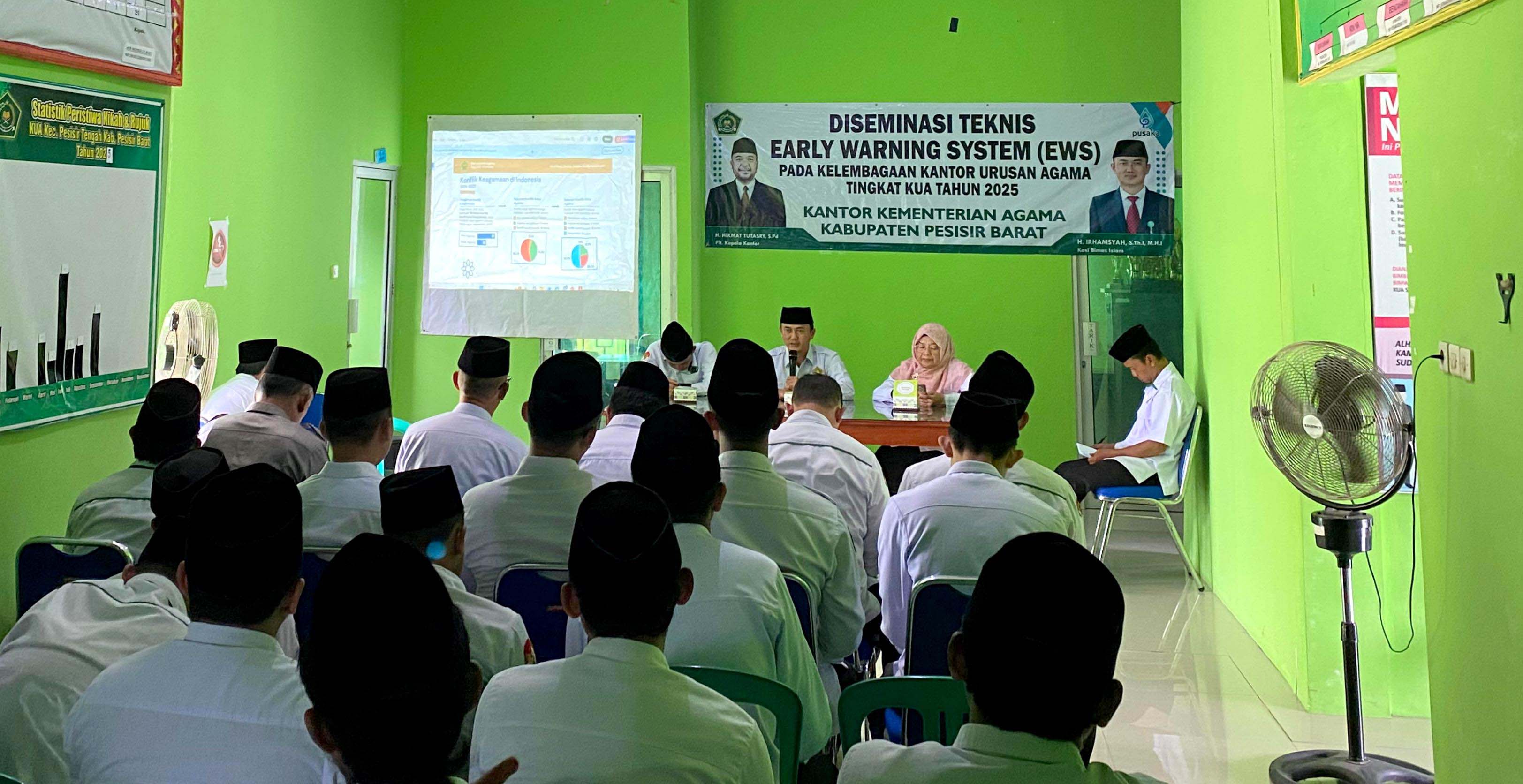 Cegah Konflik Sosial Keagamaan, Bimas Islam Kemenag Pesisir Barat Sosialisasikan Early Warning System di KUA
