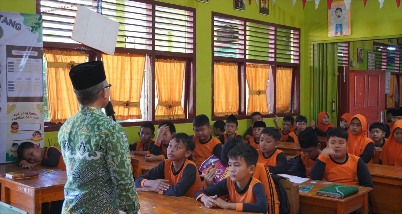 MIN 1 Bandar Lampung Gelar Penguatan Moderasi Beragama Bagi Siswa-siswi Kelas 5 dan 6 Tahun 2025