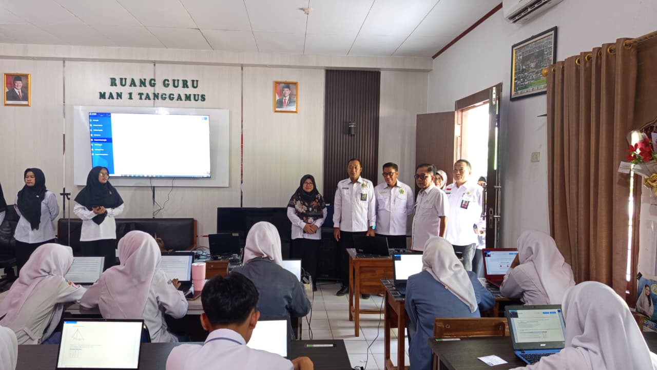 Kemenag Tanggamus Lakukan Monitoring Pelaksanaan TKA di MAN 1 Tanggamus