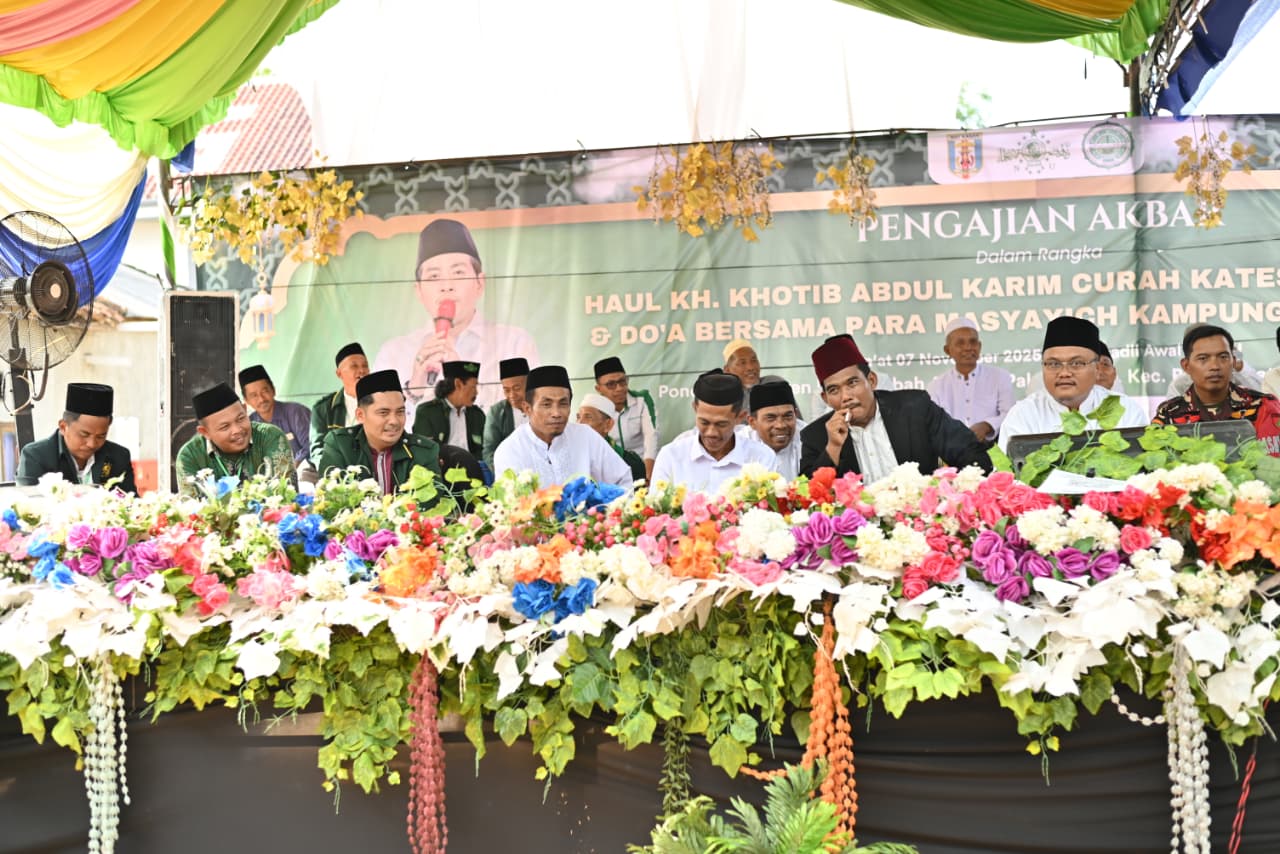 KUA Pakuan Ratu Hadir di Tengah Umat: Haul KH. Khotib Abdul Karim Semarak dengan Pengajian Akbar di Ponpes Darut Taubah Al-Amin