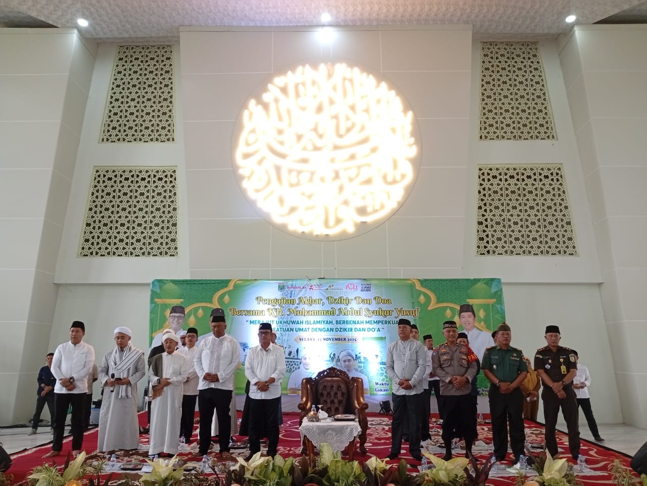 Kemenag Hadiri Pengajian Akbar, Persatuan Umat Terjalin dalam Kekhidmatan Dzikir