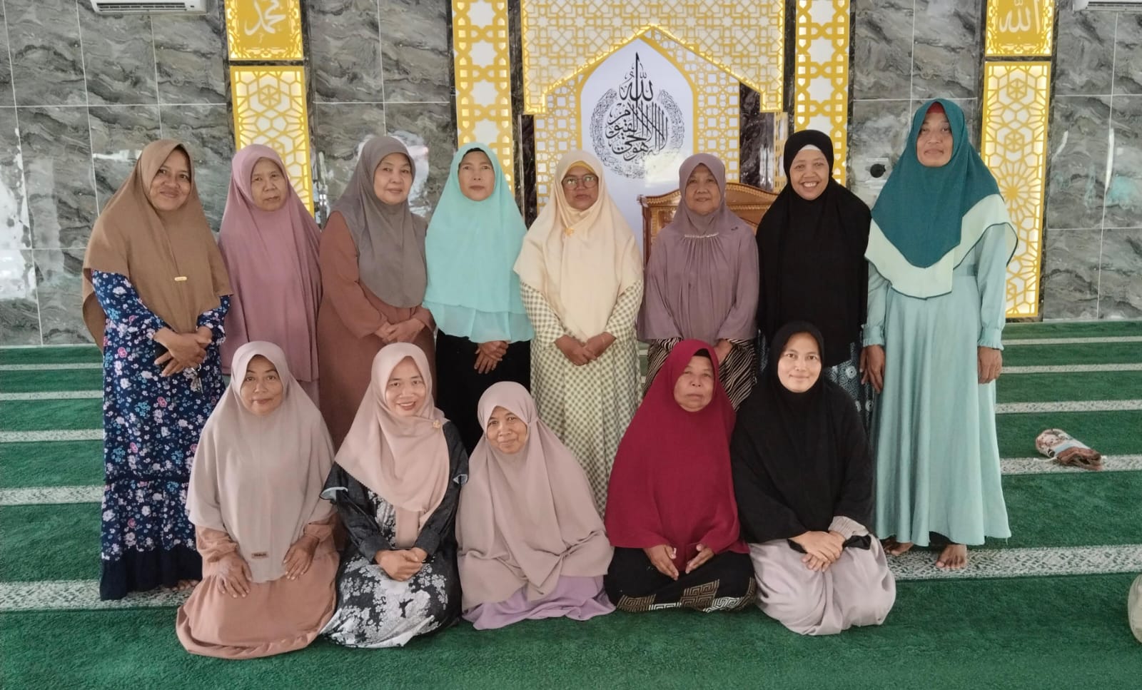 KUA Blambangan Umpu Perkuat Ketahanan Keluarga Lewat Tausiyah di Masjid Agung Ashabul Yamin