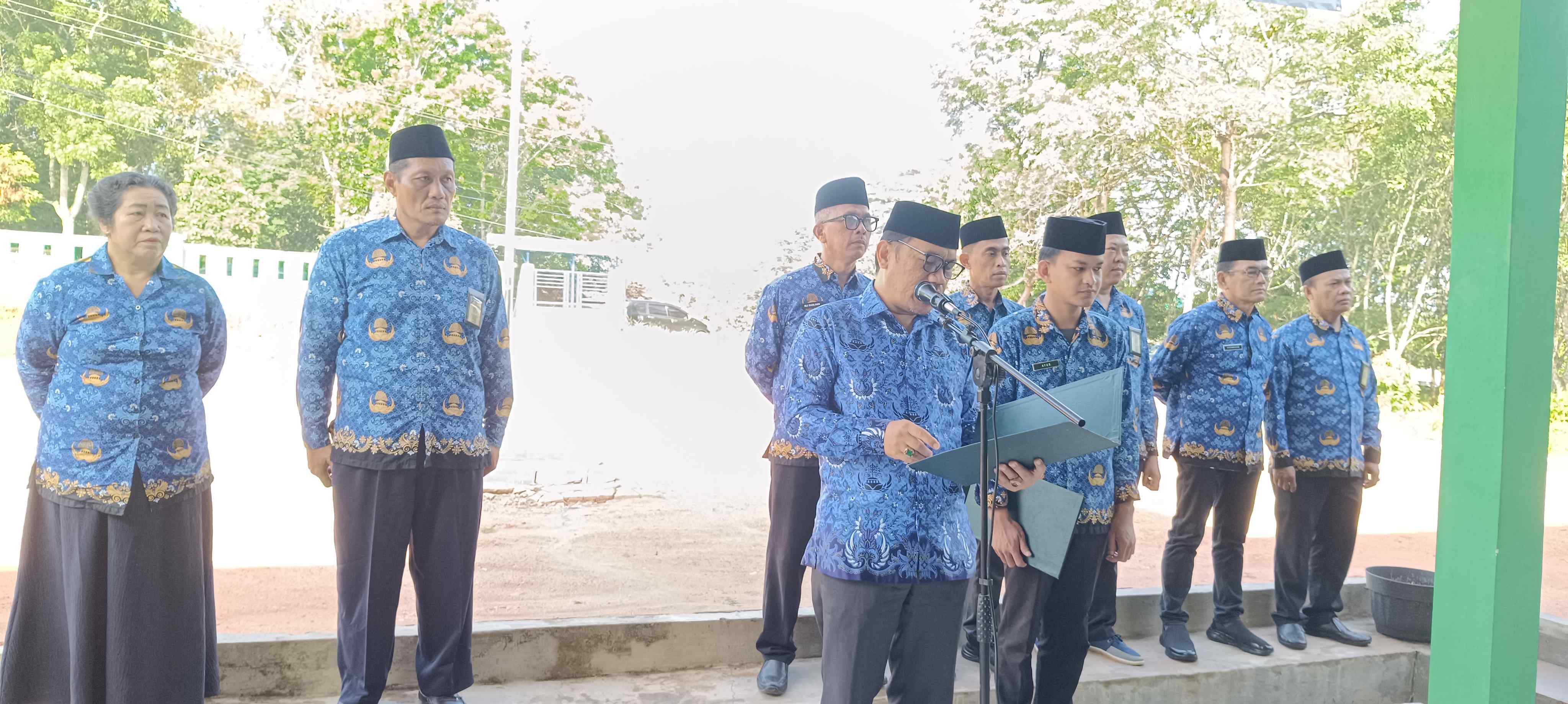 Kantor Kemenag Way Kanan Gelar Upacara HUT ke-54 KORPRI