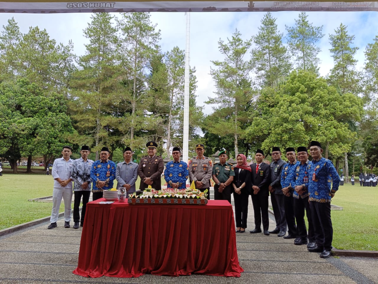 M. Surur; Mari Bersama Jaga Kesehatan dan Lingkungan