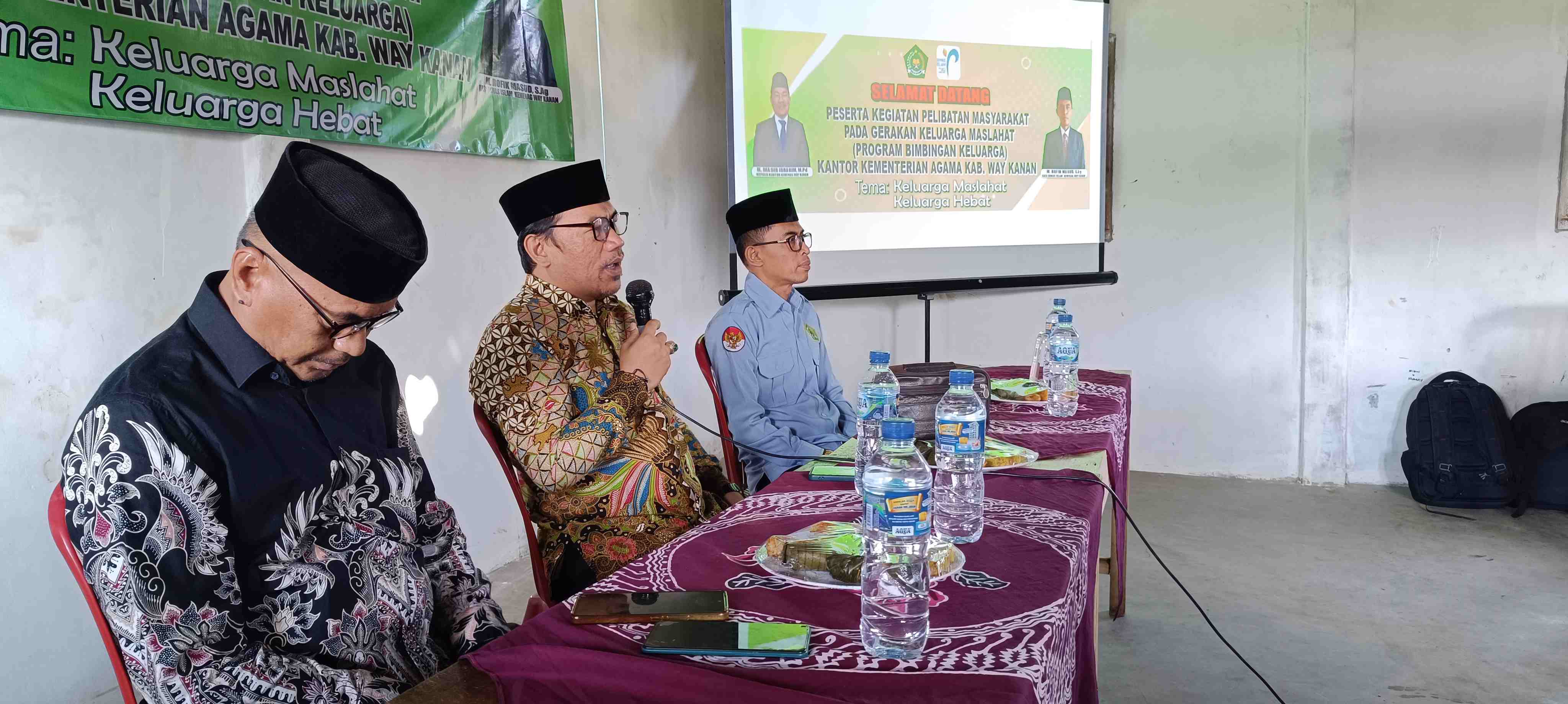 Gerakan Keluarga Maslahat: Kakan Kemenag Way Kanan Sampaikan Materi Penguatan Keluarga Sakinah