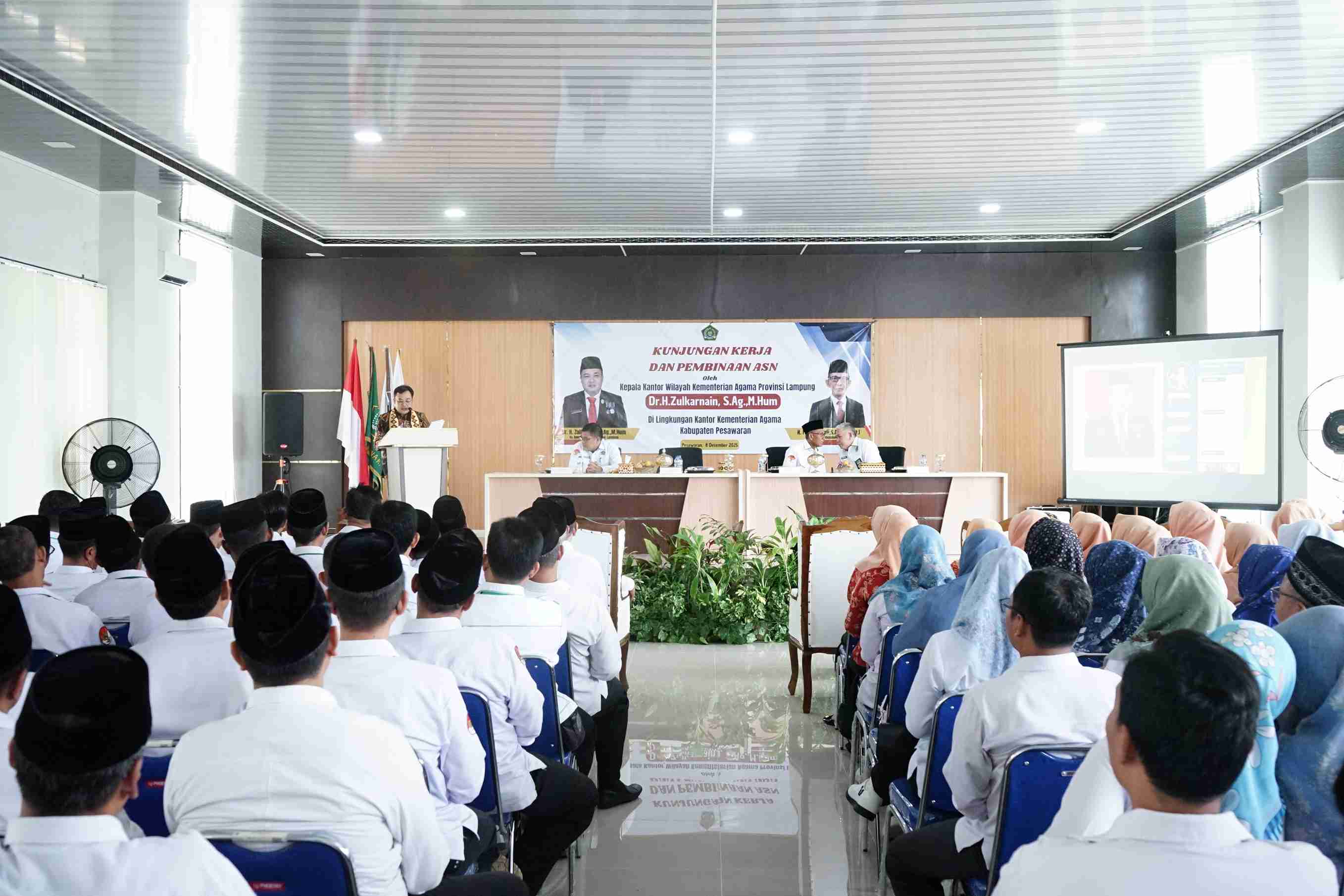 Kakanwil Kemenag Lampung Minta ASN Terapkan 11 Karakteristik Pelayanan Prima dalam Tugas Harian