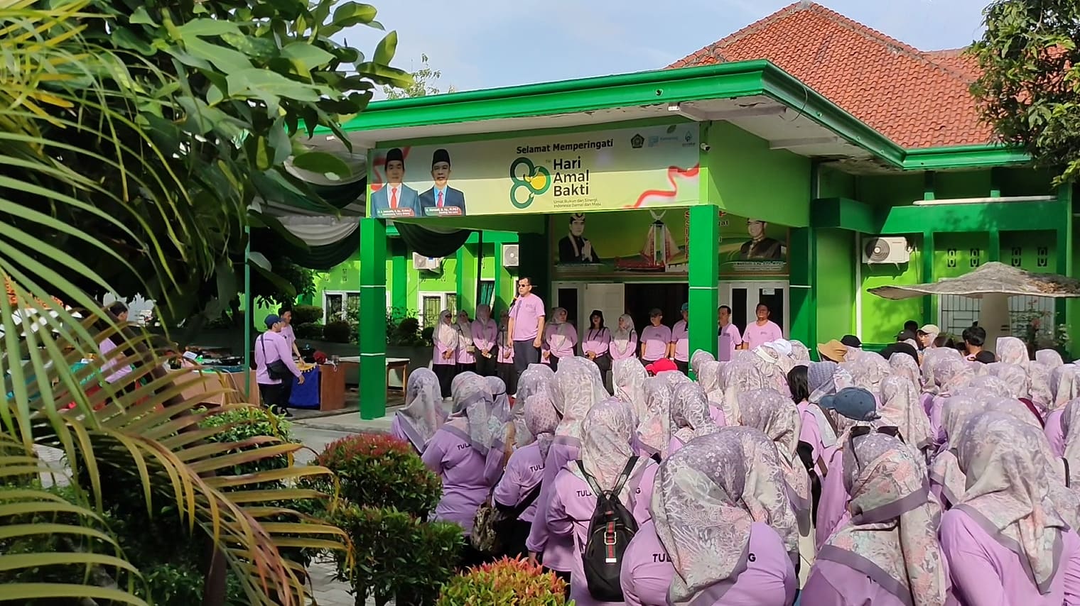Semarak 80 Tahun Hari Amal Bakti, Kemenag Tulang Bawang Gelar Jalan Sehat Kerukunan