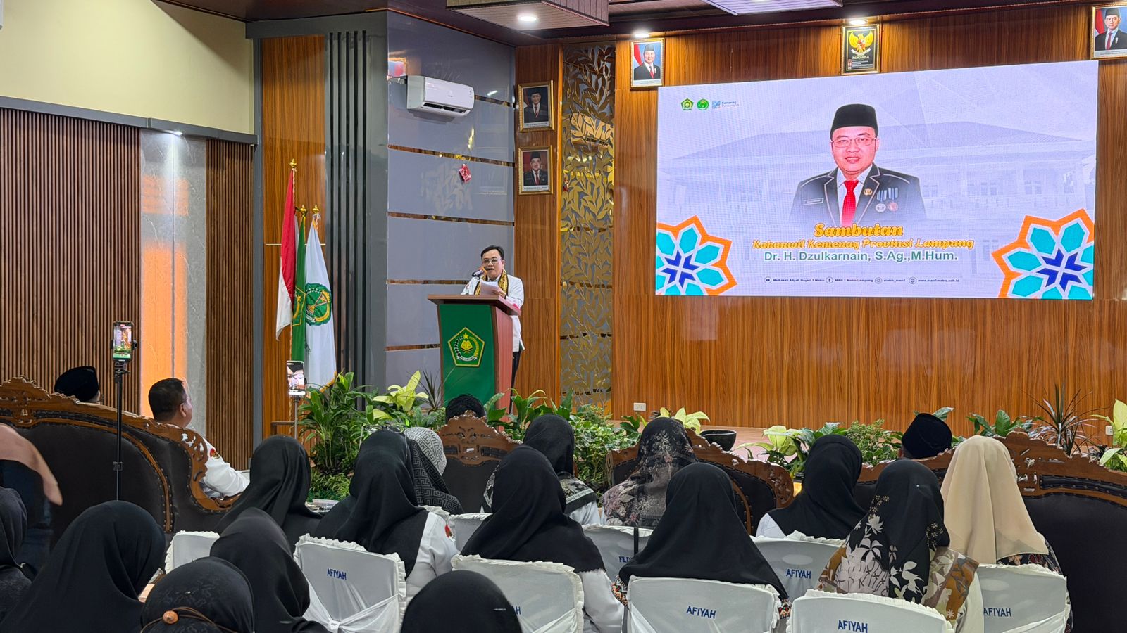 Kanwil Kemenag Lampung Buka Implementasi Kurikulum Berbasis Cinta untuk Penguatan Pendidikan Karakter serta Resmikan Asrama MAN 1 Metro