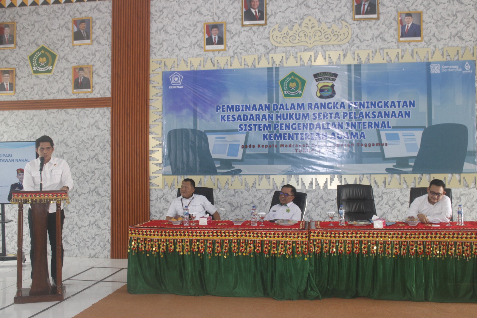 Kemenag Tanggamus Tingkatkan Kesadaran Hukum Kepala Madrasah Bersama Polres