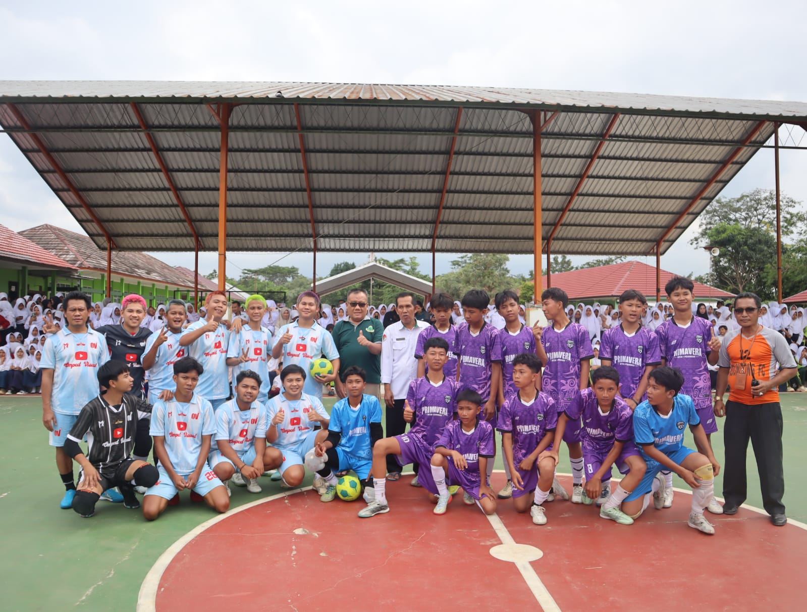 MTsN 1 Pesawaran Gelar Friendly Match Futsal Bersama Omped Visual Konten Kreator Nasional Asal Pesawaran