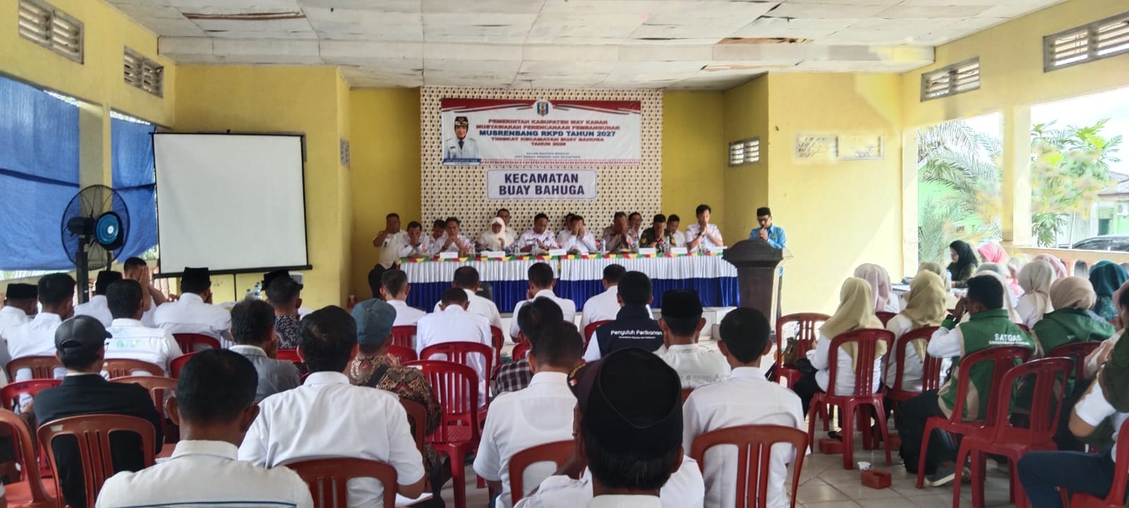 Sinergi Pembangunan Daerah, KUA Buay Bahuga Hadiri Musrenbang RKPD 2027 dan Pimpin Doa