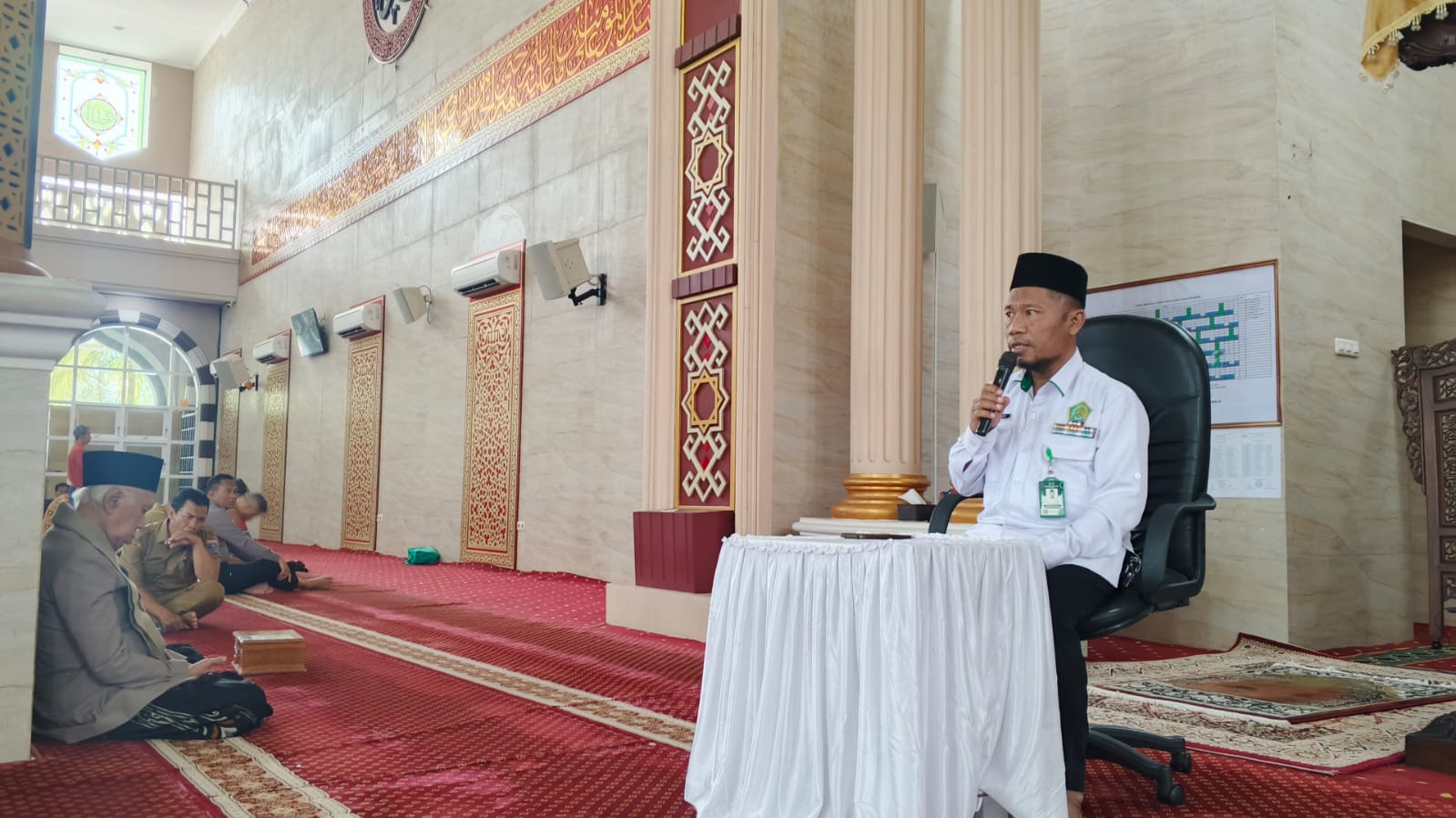 Kemenag Kota Metro Semarakkan Ramadan 1447 H Melalui Kultum di Masjid Taqwa Kota Metro, Teguhkan Nilai Ibadah dan Kepedulian Sosial