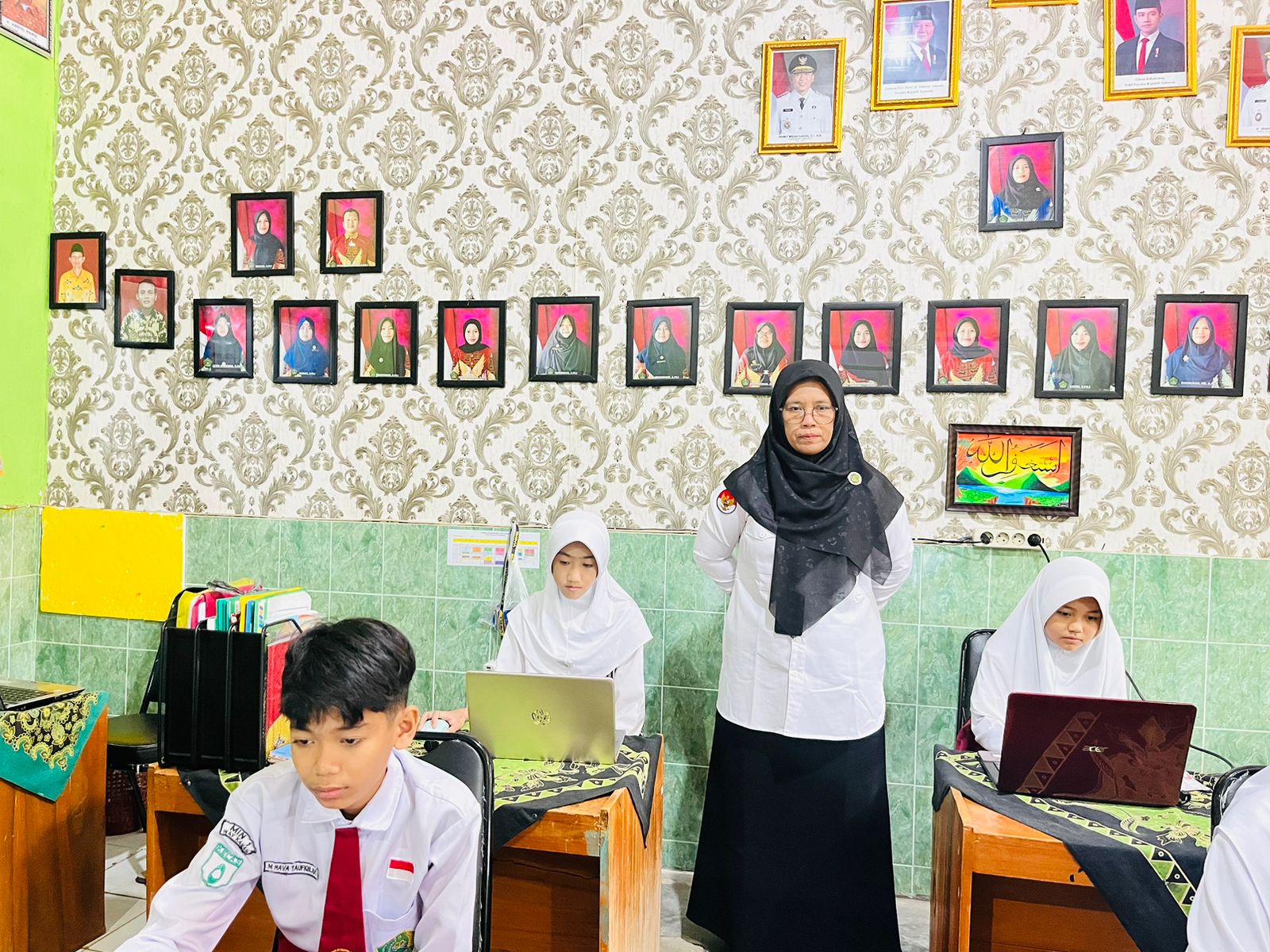 Persiapkan Kelulusan, Siswa Kelas VI MIN 1 Way Kanan Ikuti Gladi Bersih TKA 2026