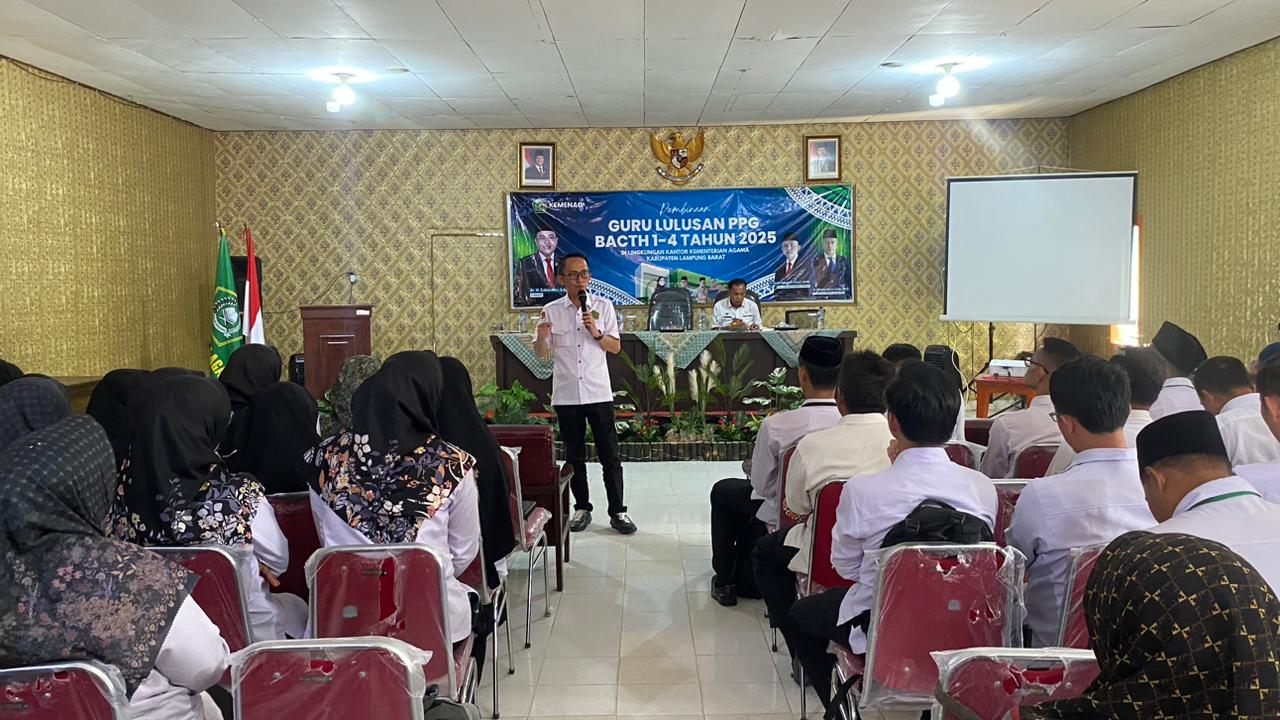 Kemenag Lambar adakan pembinaan lulusan PPG, Kabid Penmad Lampung Himbau Bijak Bermedia Sosial