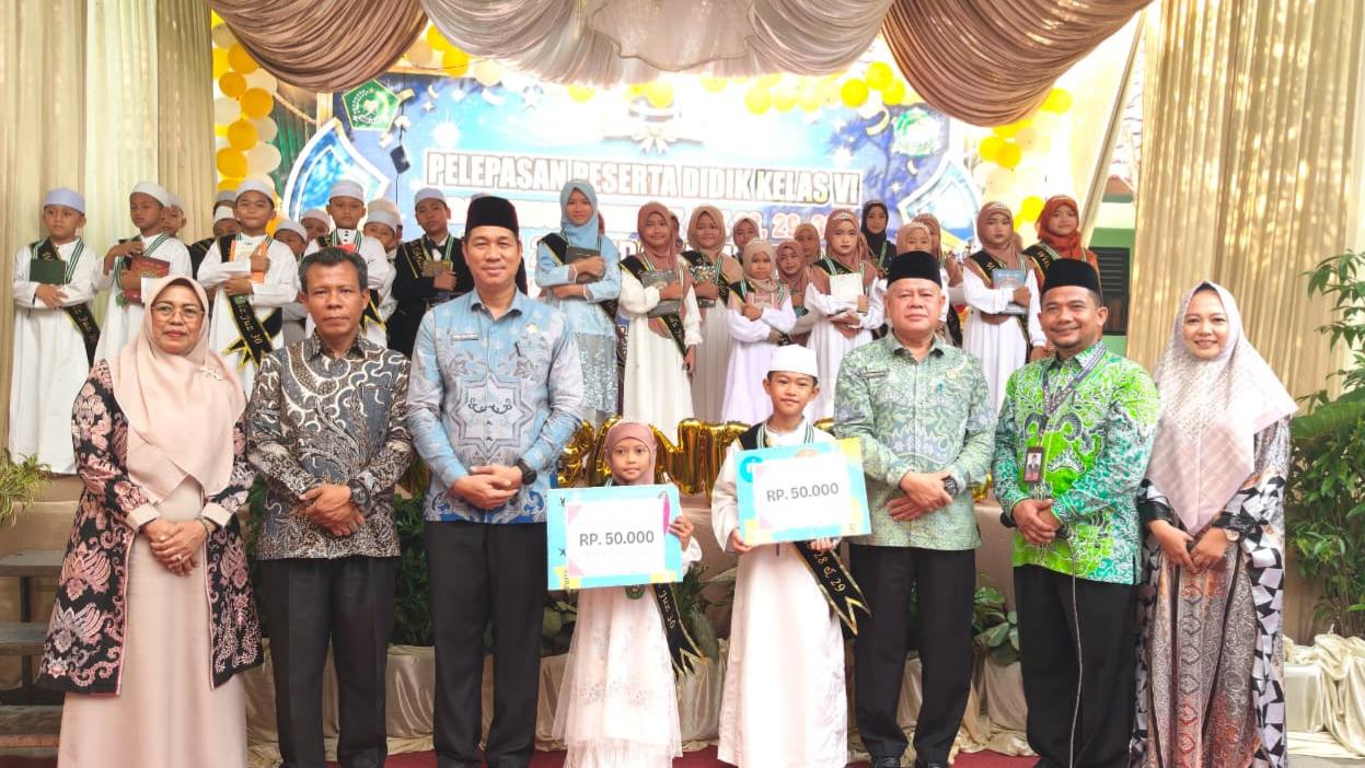 Kelulusan Bukan Akhir, Teruslah Belajar Dan Menjadi Generasi Yang Bermanfaat