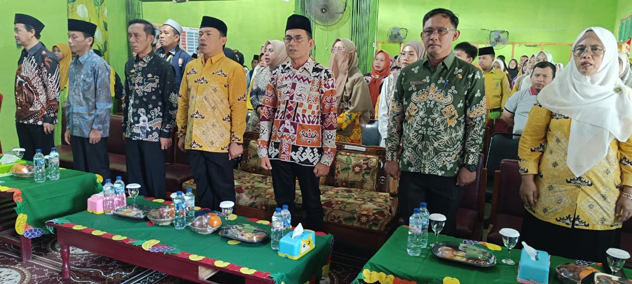 Dibalik Kelulusan 100 Persen MIN 1 Way Kanan, Kakan Kemenag Titip Pesan Untuk Masa Depan Siswa