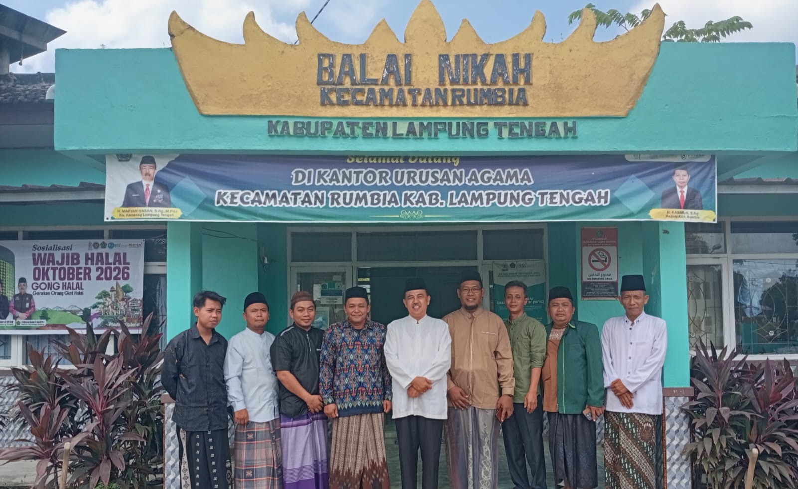 Pastikan Layanan Tetap Prima Saat WFA, Kepala Kemenag Lampung Tengah Sidak Dua KUA