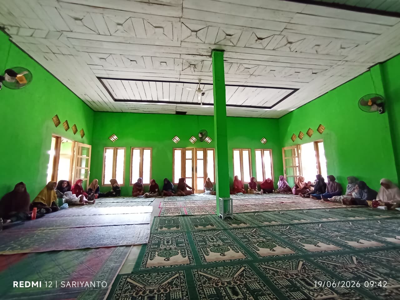 Penyuluh Agama Islam KUA Gunung Labuhan Pengajian Rutin Di Majelis Taklim Al-Ikhlas