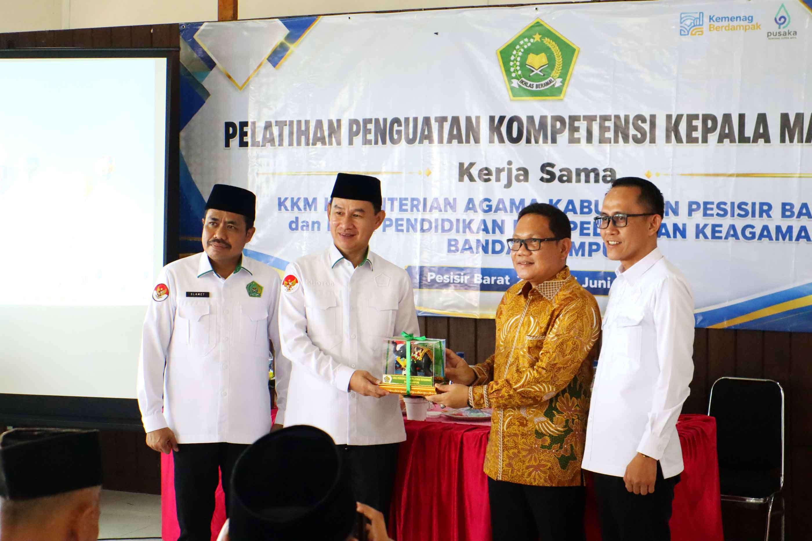 Gelar Pelatihan Kompetensi Kepala Madrasah, Kemenag Pesisir Barat Pacu Lahirnya Kepala Madrasah Visioner