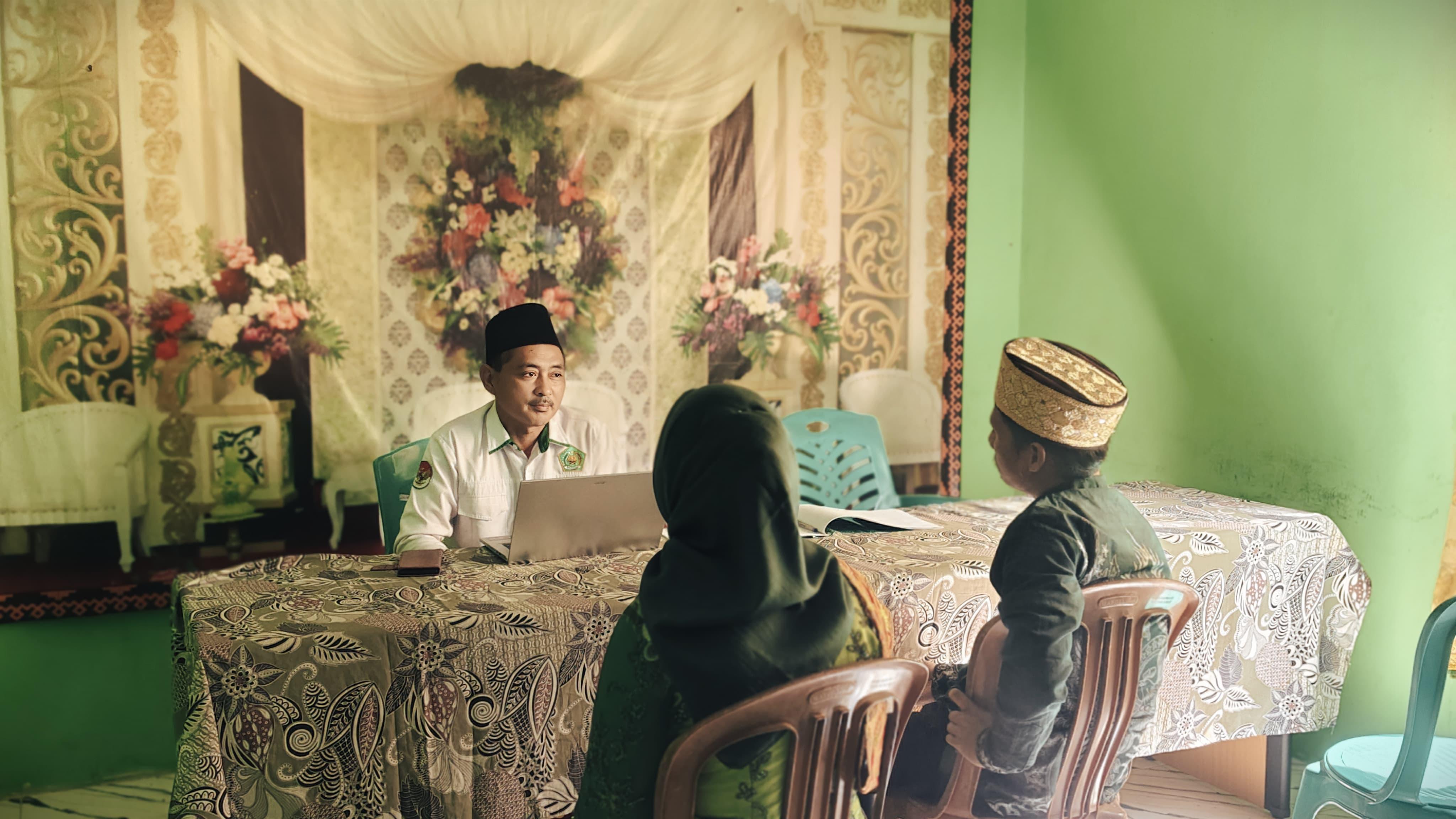 Merangkai Kesiapan Menuju Keluarga Sakinah, Penyuluh Agama Islam KUA Negeri Besar Laksanakan Bimwin